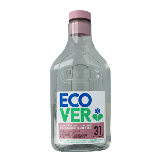 Ecover delicate laundry detergent bottle, 1430 ml, suitable for gentle fabrics, with eco-friendly cleaning formula.