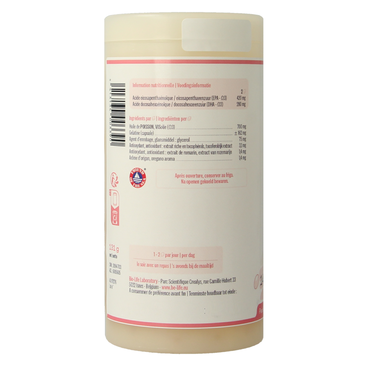 Be-Life Omega 3 Magnum 1400 Vetzuren capsules, close-up of the supplement bottle with capsules spilling out.