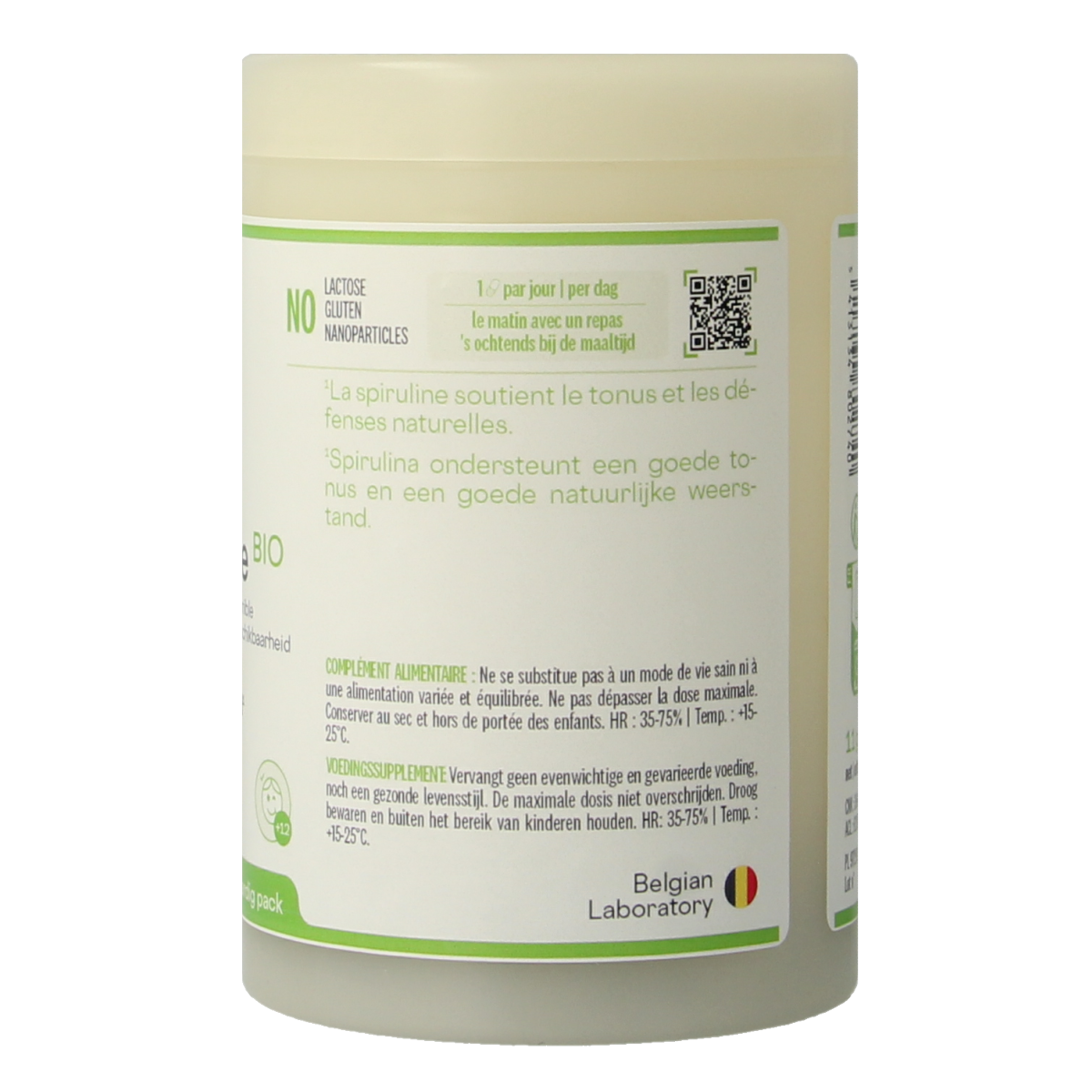 Be-Life Blauwe spirulina bio capsules, organic herbal supplement in a clear bottle with blue label and cap.
