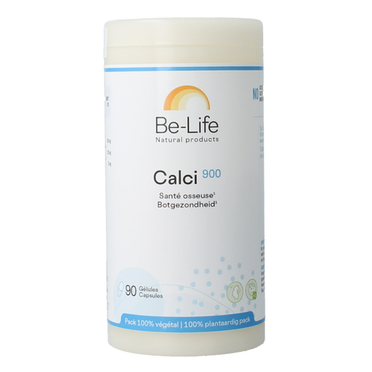 Be-Life Calci 900 mineral capsules, vegetarian supplement, showing the bottle with capsules on a white background.