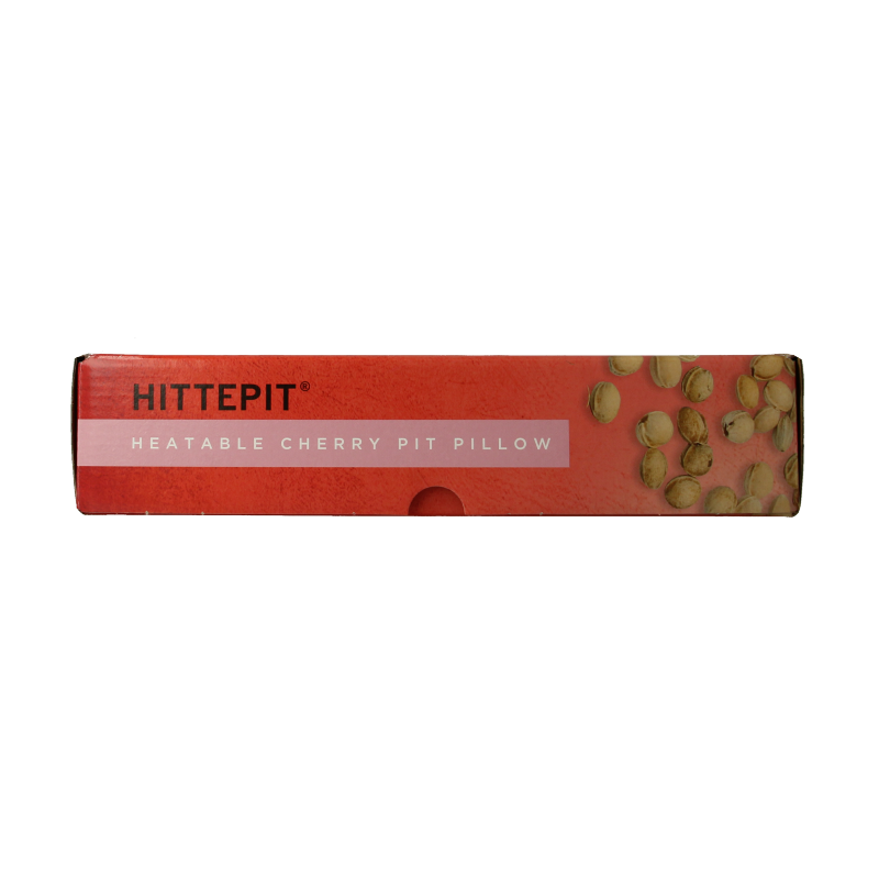 Red Hittepit Vierkant cherry-shaped kruik filled with hot water, made of durable material, designed for warmth and comfort.