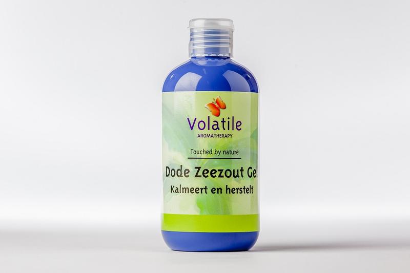 Volatile Dode zeezout gel in a 250ml bottle, with a clear label, showcasing the body care product for soothing and revitalizing skin.