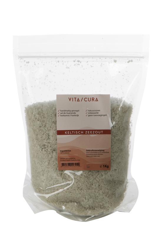 Vitacura Keltisch zeezout naturel voor bad en douche, 1 kg, grof zout met mineralen, zichtbaar in de afbeelding.