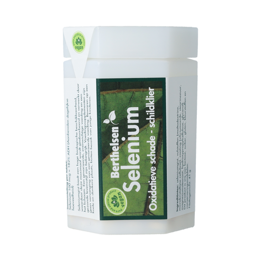 Berthelsen Selenium 100mcg mineral tablets, showing a bottle with white tablets and label details.