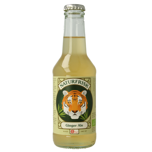 Bio Naturfrisk Ginger Ale 250ml bottle, clear glass with golden amber liquid, showcasing natural ginger flavor and refreshing carbonation.