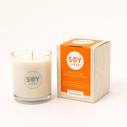 Soylites Soja geurkaars Gratitude in 70ml glass jar, natural soy candle with warm, inviting scent and minimalist design.