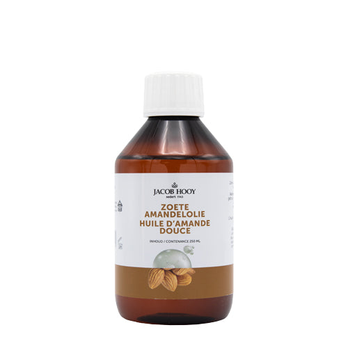 Jacob Hooy almond oil in a 250ml bottle, natural body care product, with a clear label, ideal for skincare and massage.
