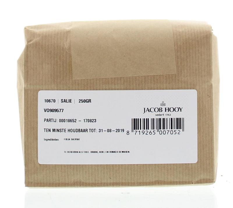 Sliced salie (sage) herb from Jacob Hooy in a 250g package, ideal for cooking and seasoning dishes.