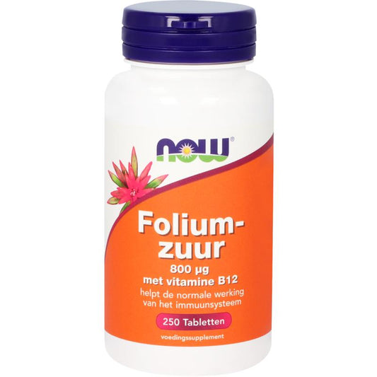 NOW Foliumzuur 800mcg vitamin tablets, close-up of 250 count bottle with tablets and label showing product details.
