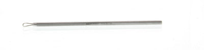 Malteser Comedonedrukker staalwaren with 1 lus, 10.5cm length, used for removing blackheads in skincare routines.