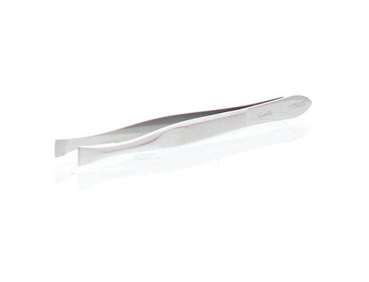 Malteser steel tweezer 8cm, precision stainless steel tool for gripping and handling small objects.