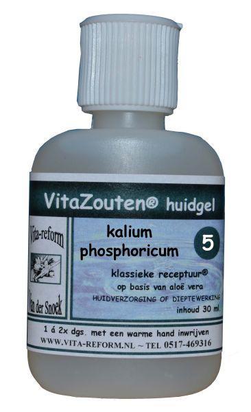 Bottle of Vitazouten Kalium phosphoricum mineral supplement in 30ml size, branded by Vitazouten, with a clear label and cap.