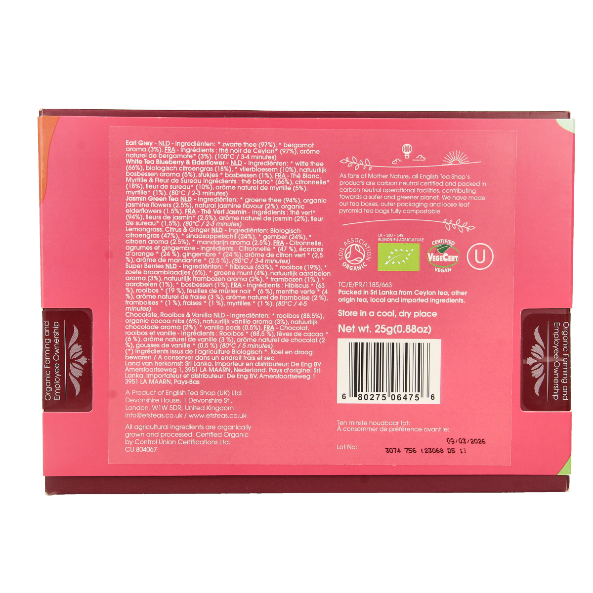 English Tea Shop Classic organic tea set with 12 tea bags, featuring natural packaging and traditional tea leaves.