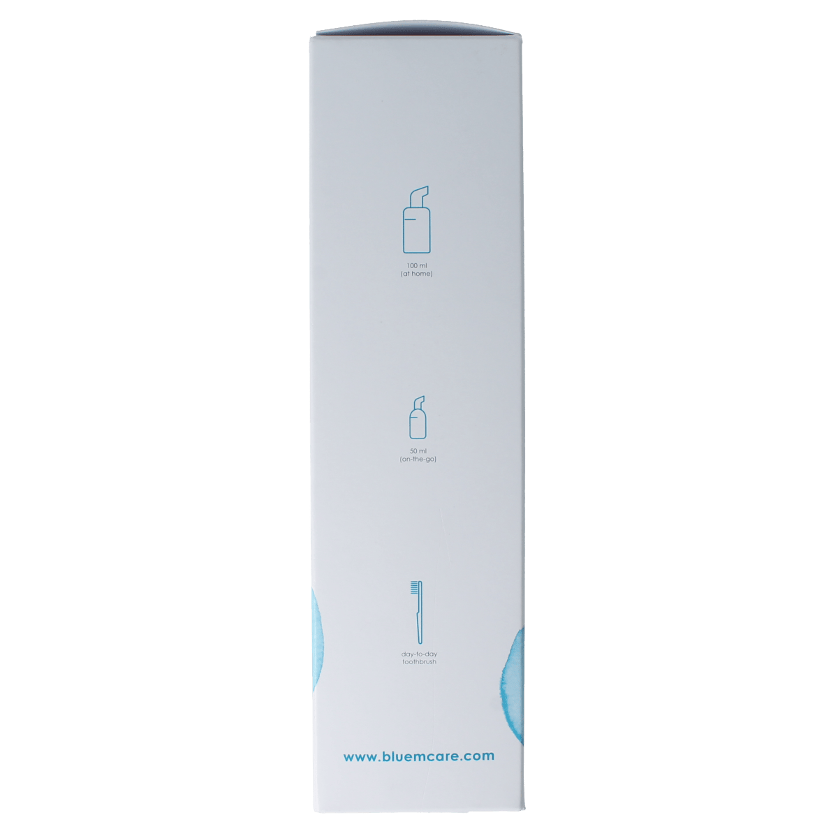 Bluem Aligner care kit in a white box, including dental tools for mouth care, from the Bluem Mondverzorging set.