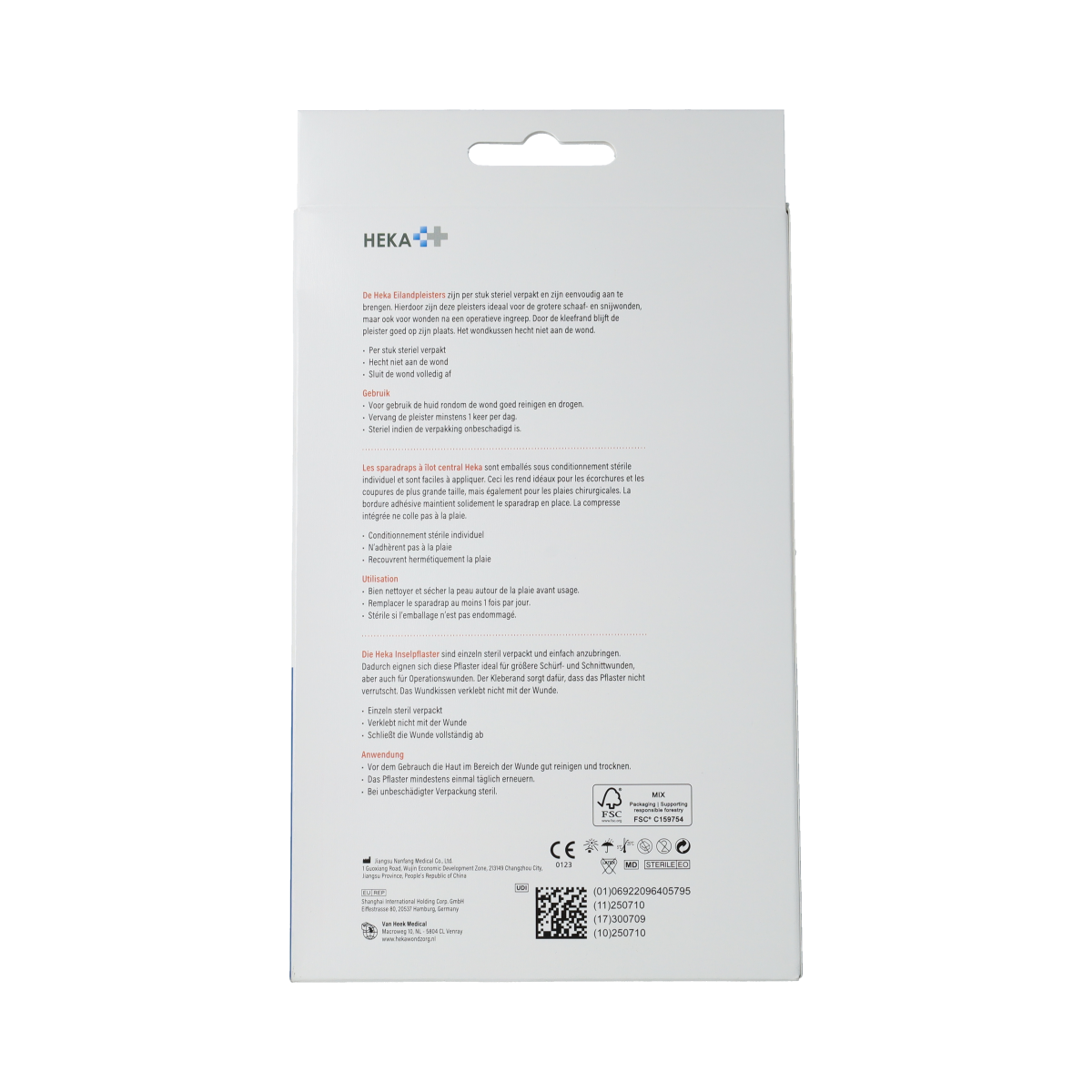 Sterile Hekaplast Eilandpleisters 10x15cm, pack of 10, adhesive bandages for wound care.
