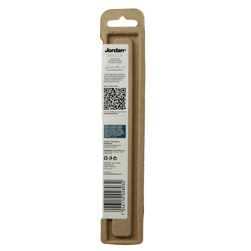 Jordan Green Clean medium toothbrush with green handle and bristles for effective oral hygiene, single pack.
