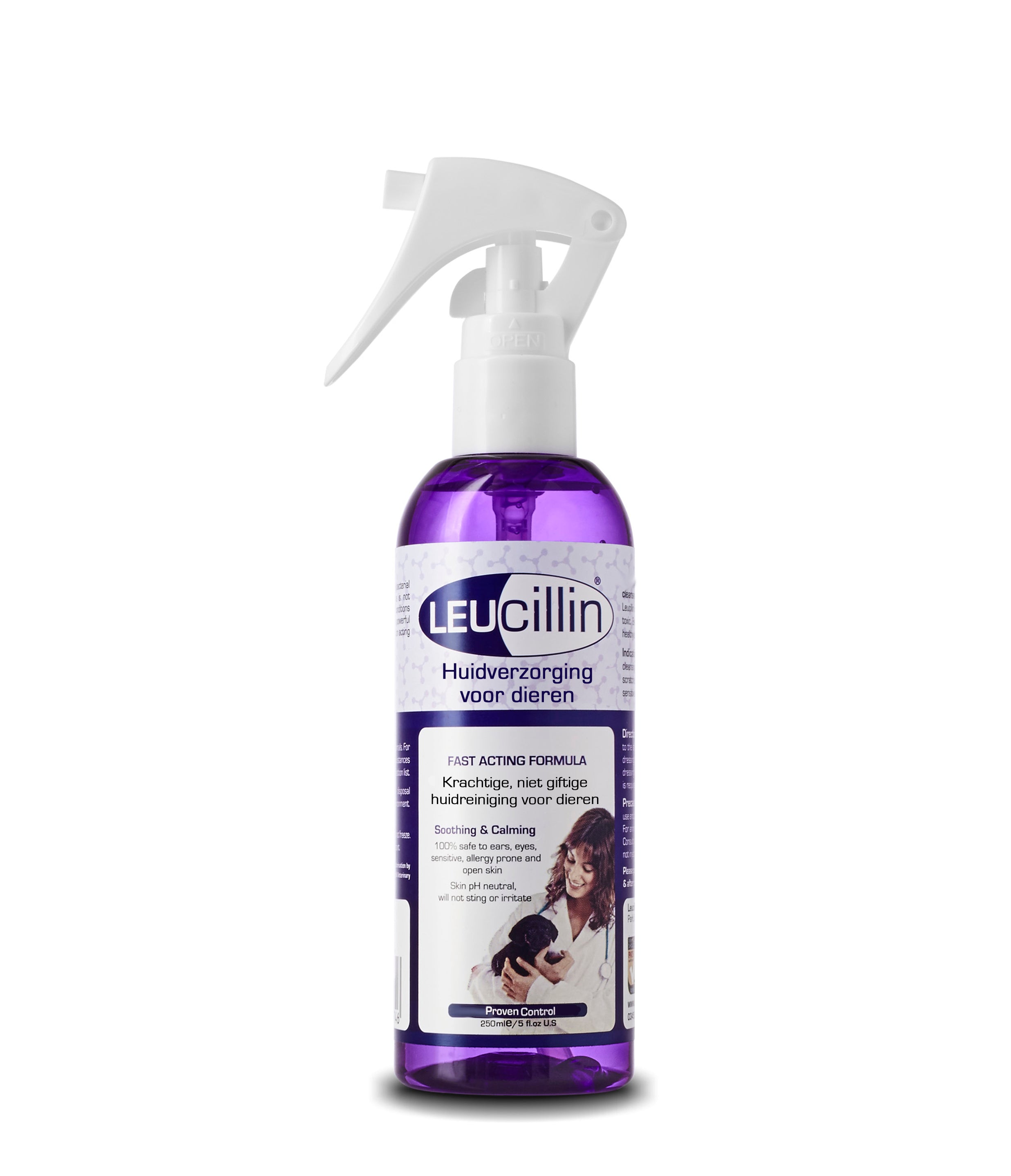 Leucillin Spray for pets, 250ml bottle, animal care product by Leucillin, with a spray nozzle and clear label on the packaging.