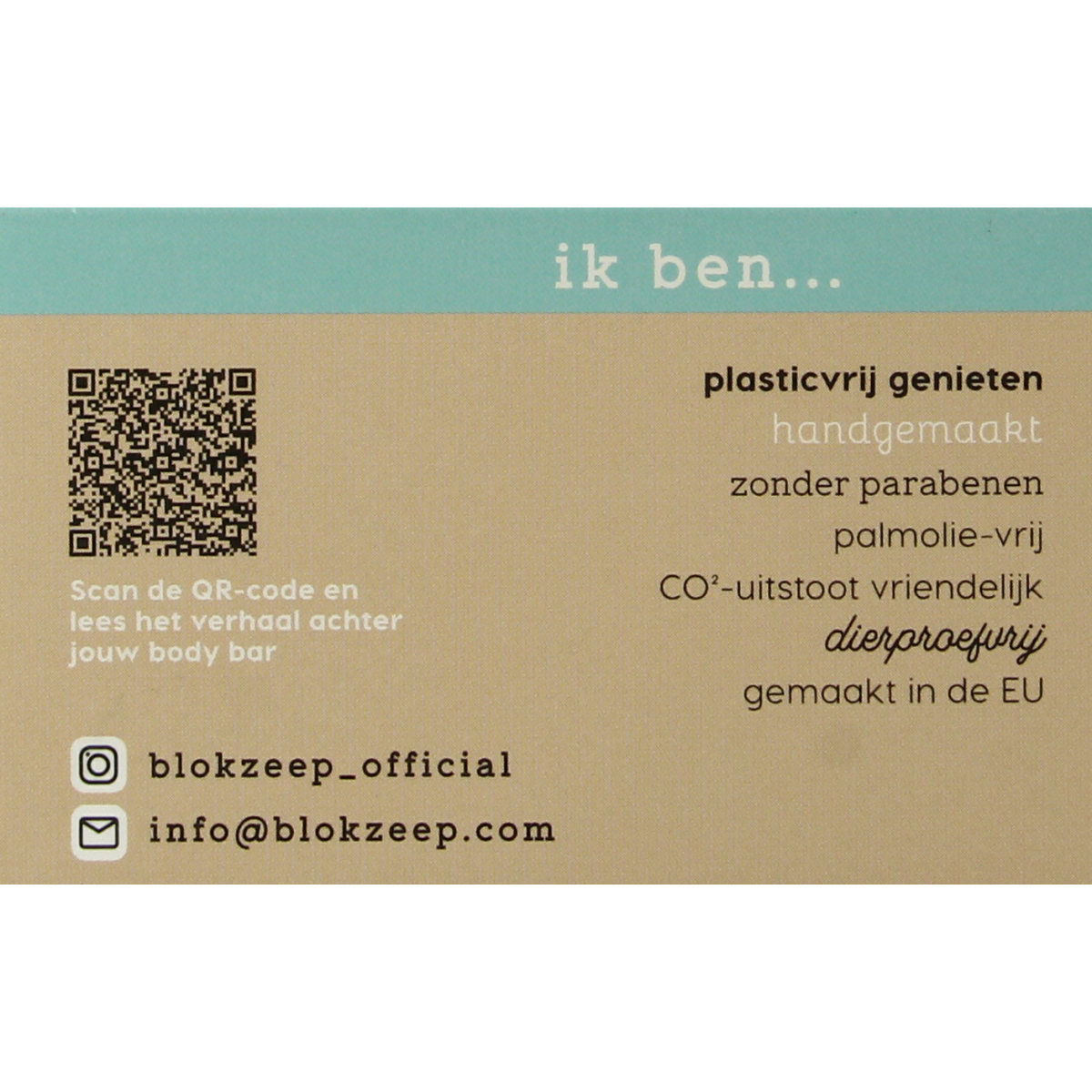 Blokzeep kokos body bar for bath and shower, 100 grams, natural coconut-scented soap bar with textured surface.