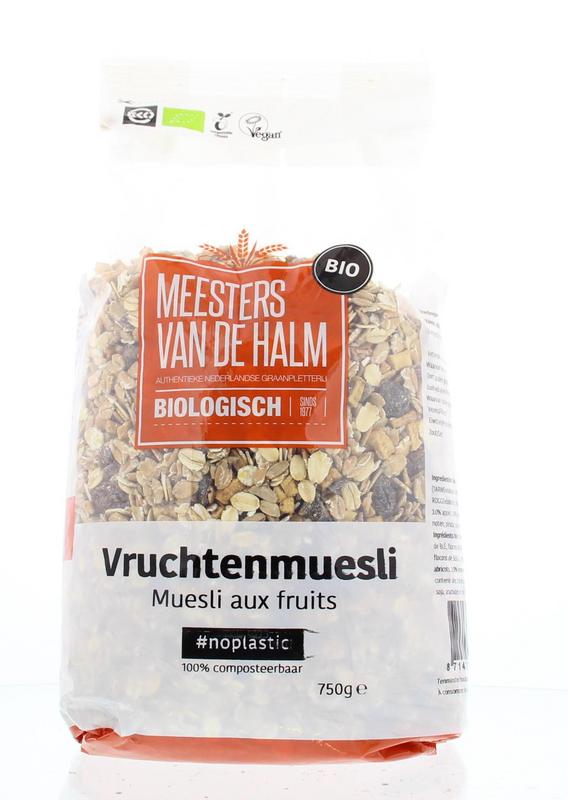 De Halm bio muesli met vruchten in een witte kom, ontbijtgranen met natuurlijke ingrediënten en volle textuur.