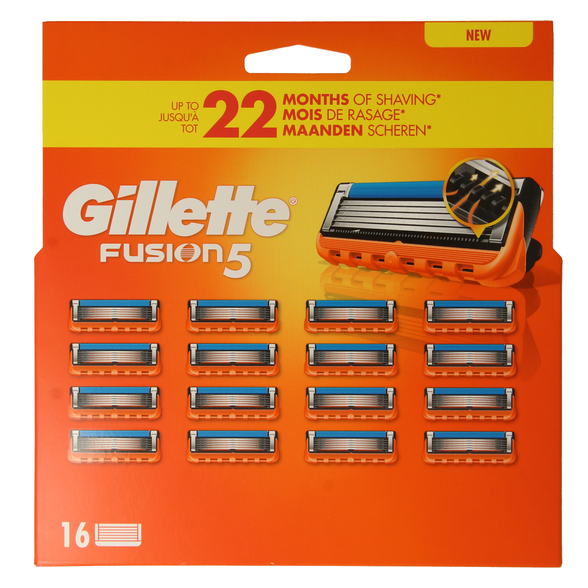 Gillette Fusion manual razor blades pack with 16 pieces, featuring precision cutting edges for a close shave.