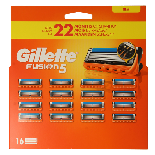 Gillette Fusion manual razor blades pack with 16 pieces, featuring precision cutting edges for a close shave.