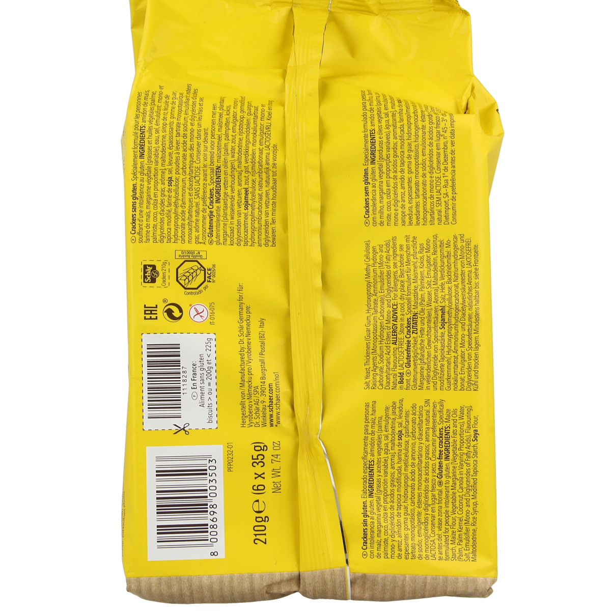 Schar glutenvrije crackers in 210g package, crispy gluten-free bread and crackers for snacking or meals, shown in the image.
