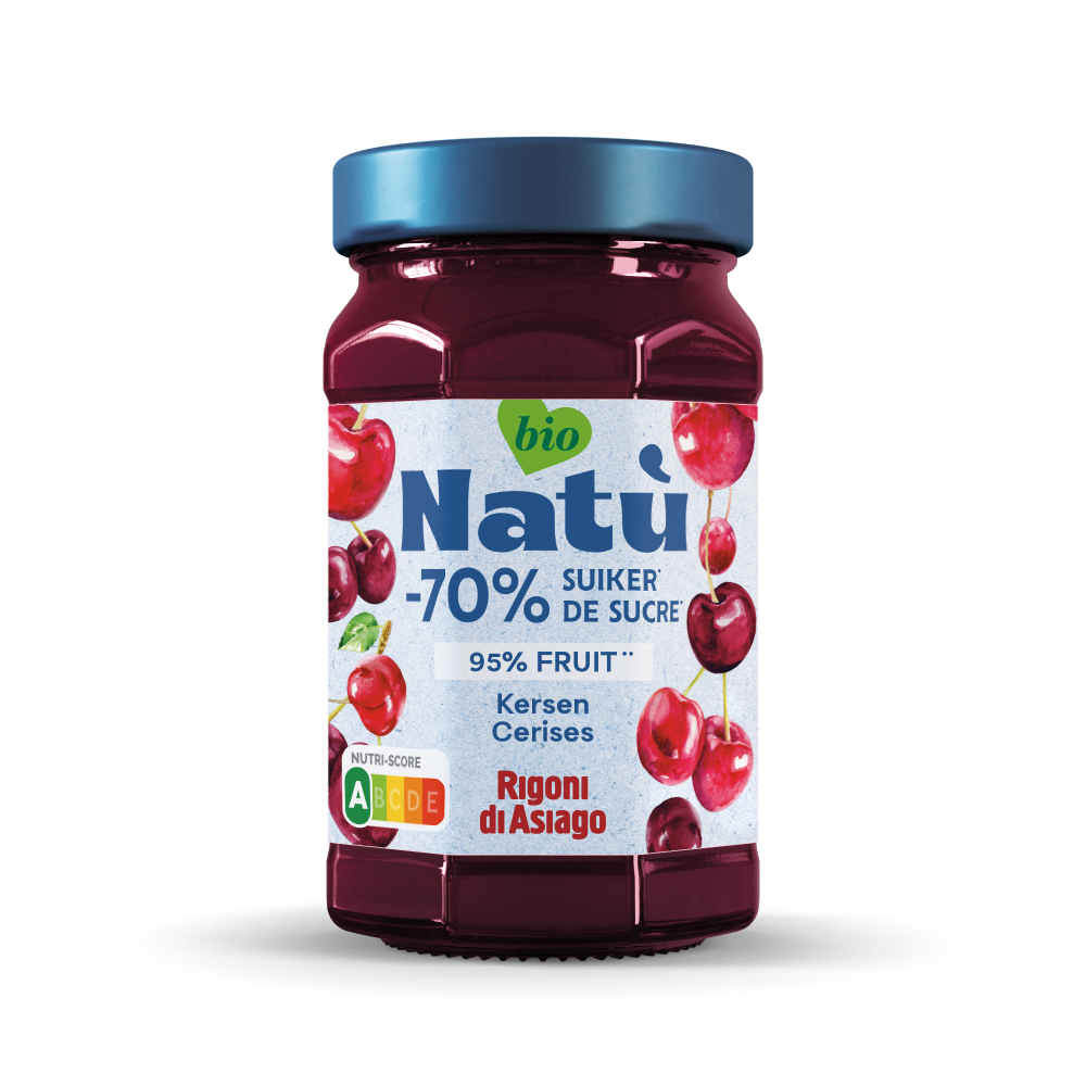 Natu Kersenjam bio brooddbeleg jar with cherry jam, 240 grams, natural organic spread in a glass jar.