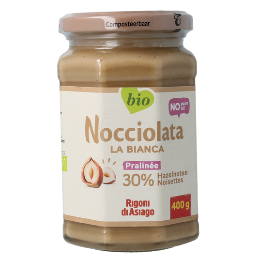 Rigoni Nicciolata Bianca bio spread on bread, 400g jar, creamy almond and hazelnut spread for breakfast or snacks.