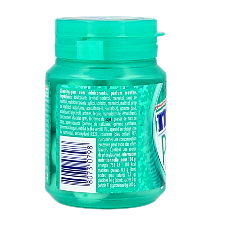 Mentos Gum Pure Wintergreen pot with 30 pieces, showing bright green wintergreen flavored gum in a clear plastic container.