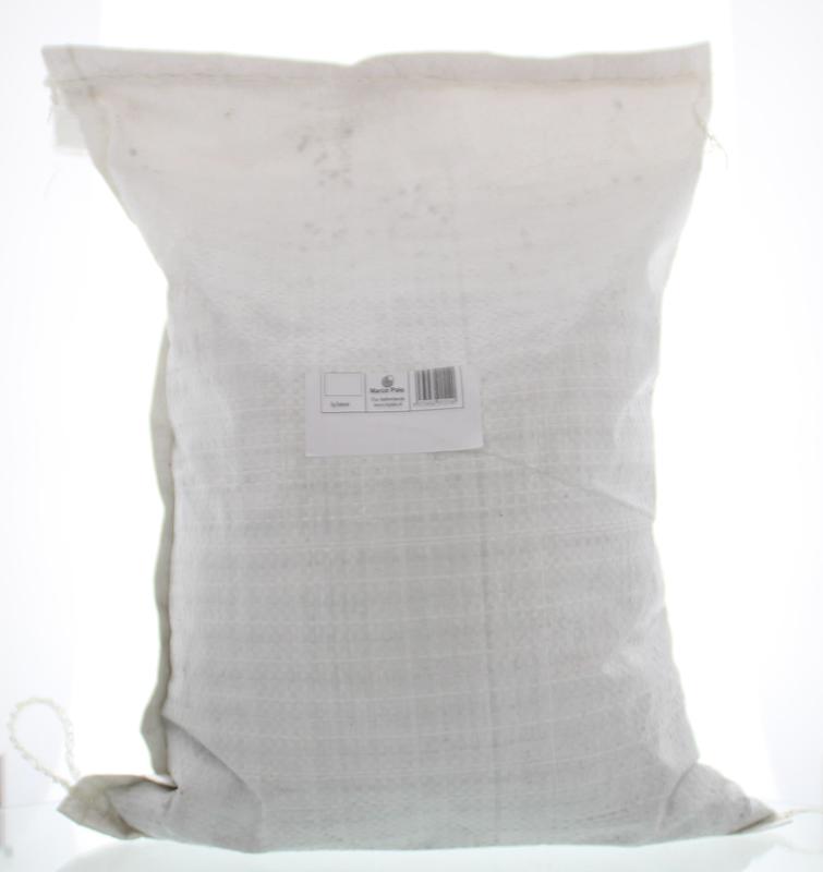 Marco Polo Kussens met boekweitdoppen navulling, 1 kg, showing the soft, natural filling material for comfortable cushions.