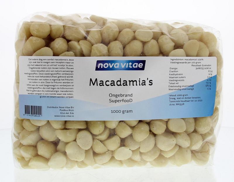 Raw Nova Vitae Macadamia nuts, unroasted and natural, shown in a 1kg bag, part of the raw and superfoods product range.