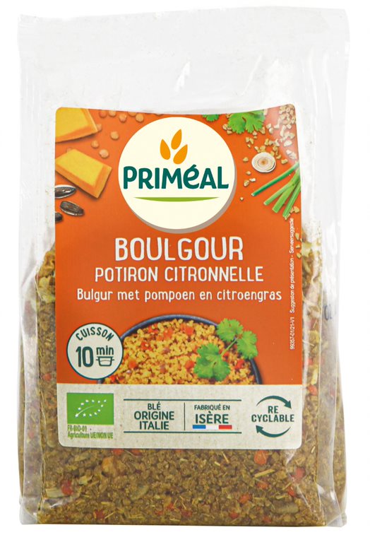 Primeal organic bulgur with pumpkin and lemongrass in 300g package, showcasing the cooked pasta with pumpkin pieces and fresh lemongrass.
