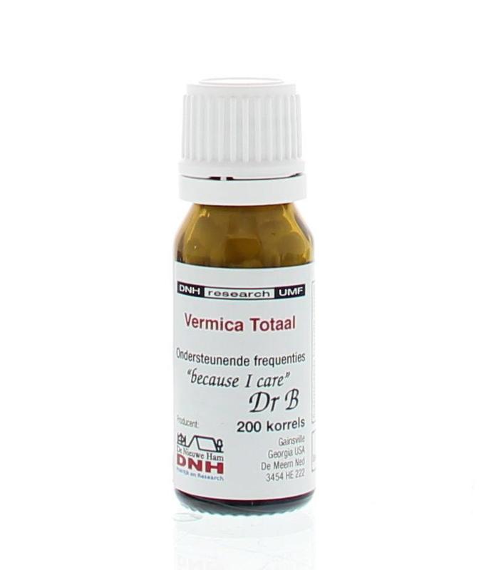 DNH Vermica totaal herbal supplement box with 200 pieces, natural herbal preparations for health and wellness.