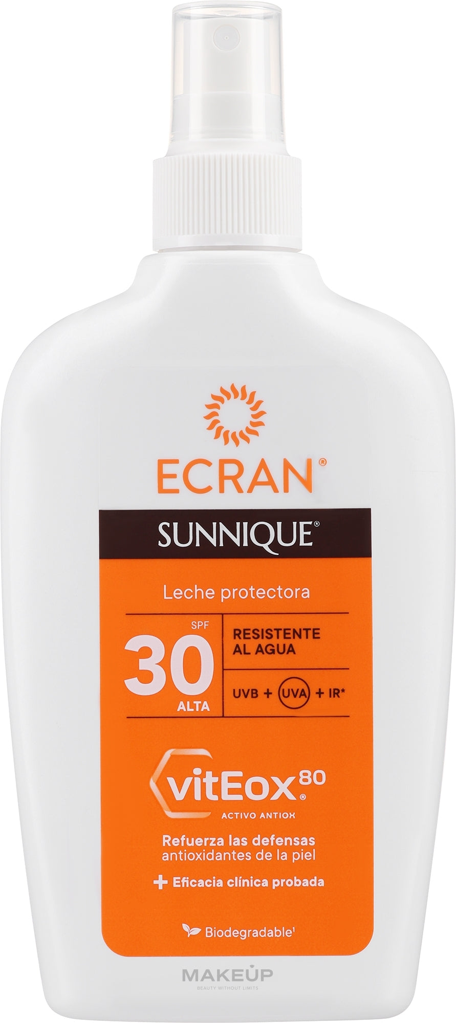 Ecran Hydratation Spray SPF30 sun protection spray in a 200ml bottle, designed for facial hydration and sun defense.