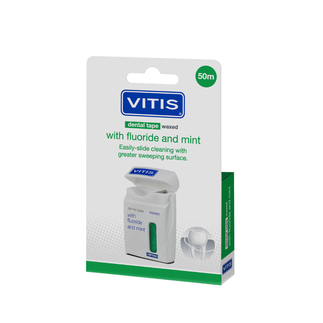 Vitis Tape waxed fluor mint groen dental tape for oral hygiene and floss control, 50 meters, one roll.