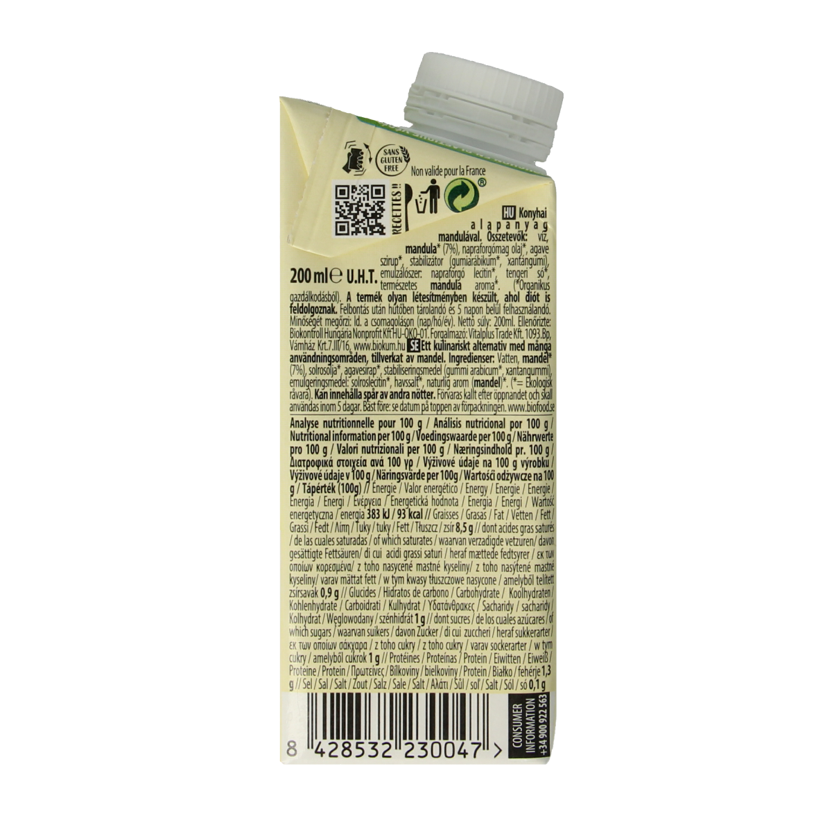 Organic Ecomil almond cuisine sauce in a 200ml bottle, ideal for cooking and baking, with a smooth almond flavor.