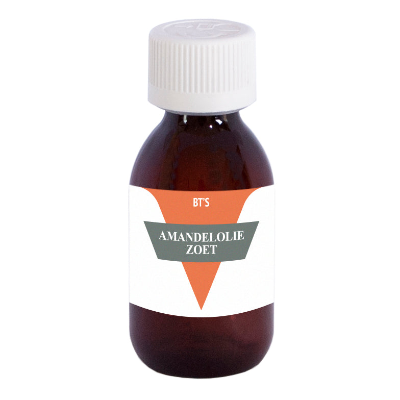 BT'S Amandelolie body care bottle, 120ml, with a clear label and golden cap, used for nourishing skin and massage.