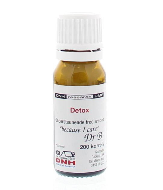 Box of DNH Detox herbal supplements with 200 capsules, featuring natural herbal ingredients for detox support.