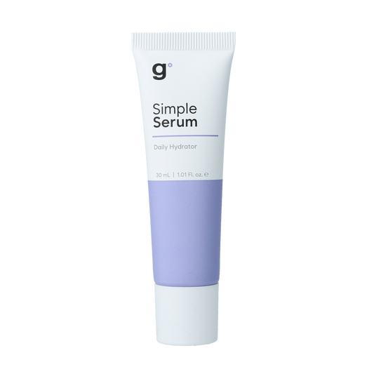 Gladskin Serum gezichtsverzorging in 30ml bottle, natural skincare product for facial care, with a white and clear packaging design.