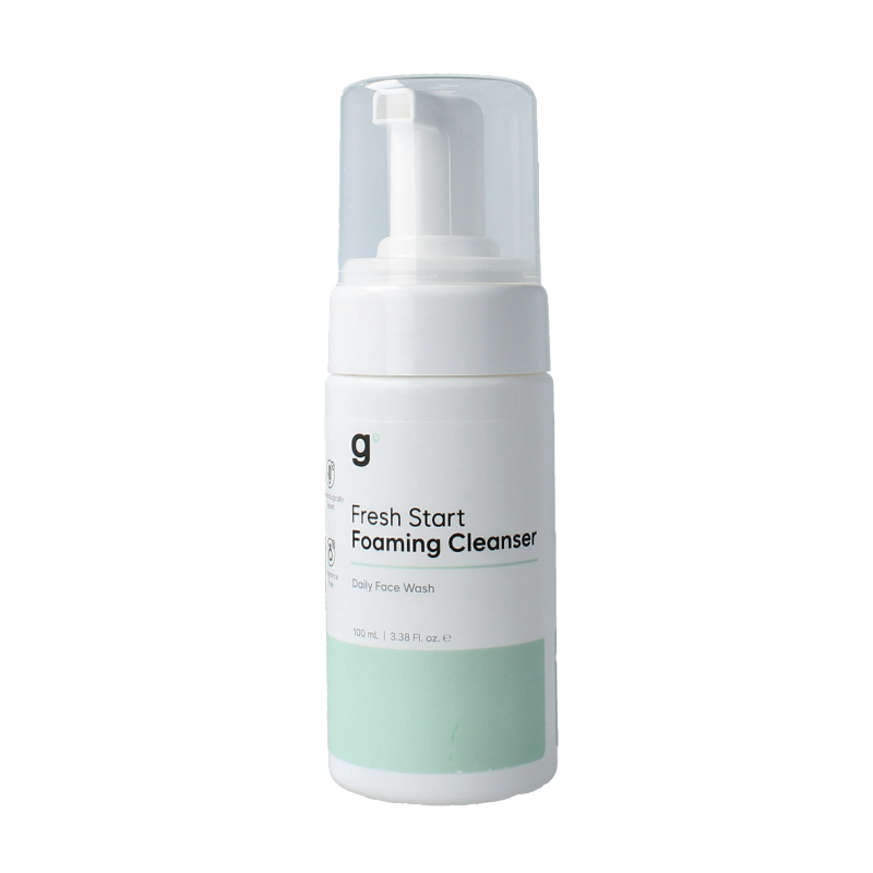 Gladskin Cleanser foaming fresh start, 100ml, facial skincare product with a pump, gentle foaming face wash in a white bottle.
