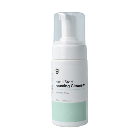 Gladskin Cleanser foaming fresh start, 100ml, facial skincare product with a pump, gentle foaming face wash in a white bottle.
