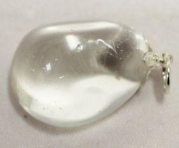Ruben Robijn Edelsteenhanger bergkristal helder, natural crystal pendant on a silver chain, showcasing its sparkling transparency.