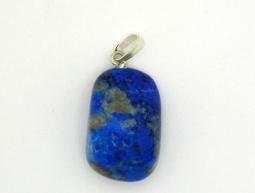 Ruben Robijn lapis lazuli gemstone pendant hanger showcasing a deep blue, polished stone with gold-tone accents.