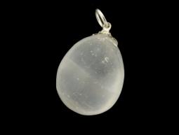 Ruben Robijn Edelsteenhanger with seleniet gemstone, showcasing a unique jewelry hanger design.