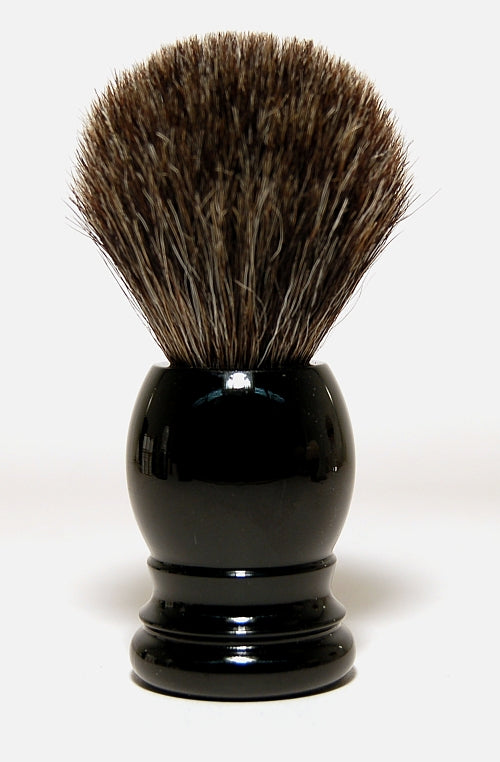Black Rasura rasura scheerkwast with graudas bristles, a professional shaving brush for smooth lather application.