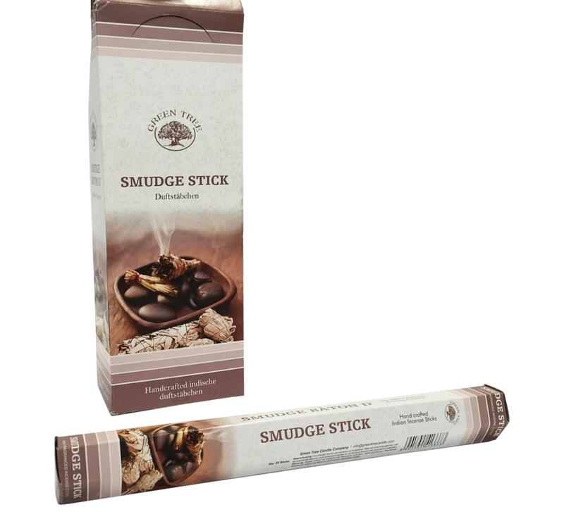 Green Tree Wierook smudge stick bundle with 20 natural incense sticks for aromatic burning and spiritual cleansing.