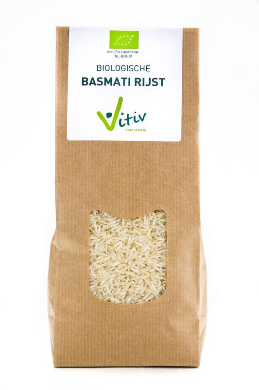 Organic Vitiv Basmati rice in 500g package, showcasing long, slender grains on a white background.