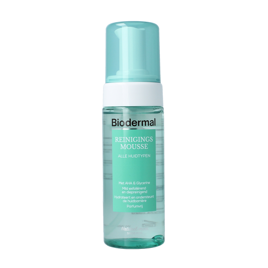 Biodermal Reinigingsmousse voor alle huidtypen in een 150ml fles, gezichtsverzorging met schuimende formule.