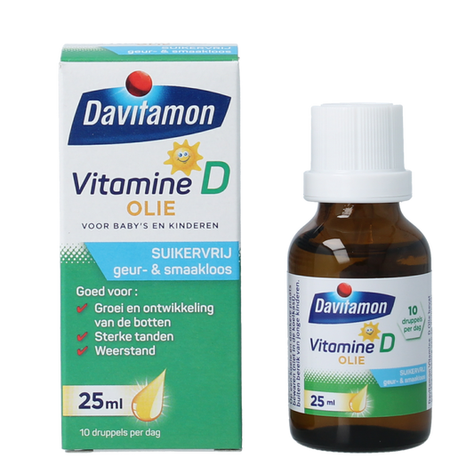 Davitamon Vitamine D olie 25ml bottle, natural vitamin D supplement in a clear glass bottle with a dropper cap