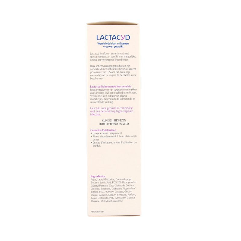 Lactacyd Wasemulsie kalmerend dameshygiëne product in 250ml bottle, designed for feminine comfort and gentle cleansing